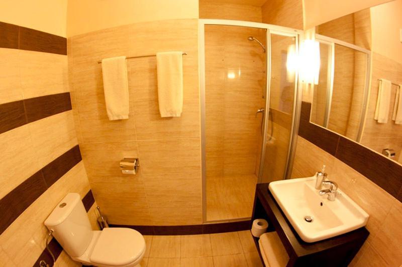 Bedrooms 3 Maja 15A Lodz  Luaran gambar