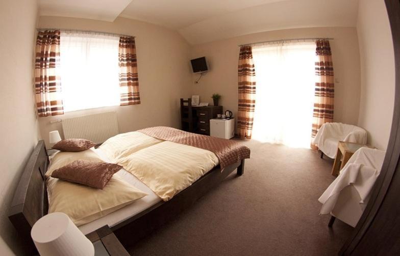Bedrooms 3 Maja 15A Lodz  Luaran gambar